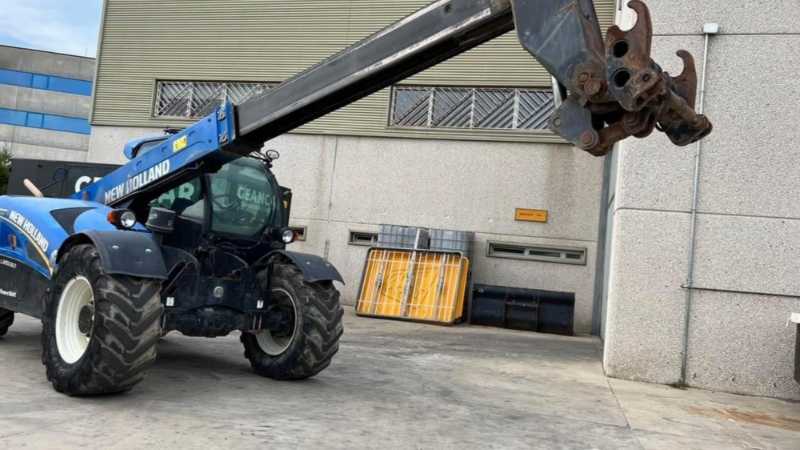 OmecoHub - NEW HOLLAND LM5060