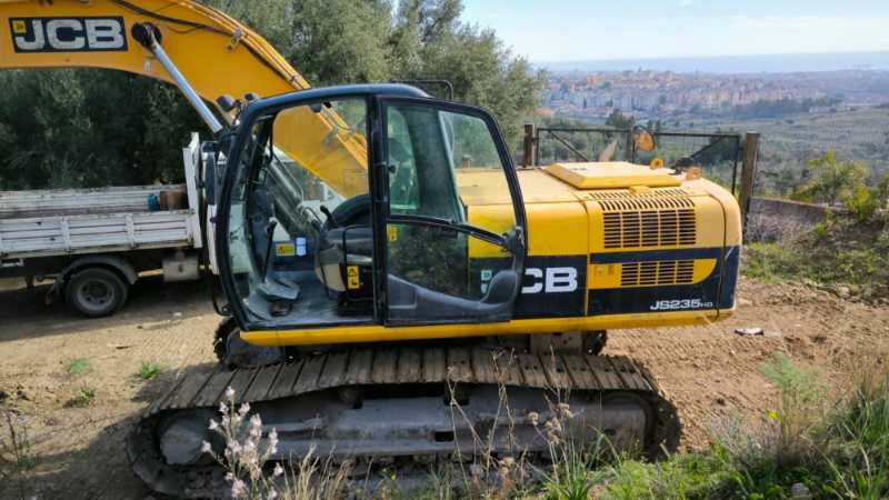 OmecoHub - JCB JS235HD