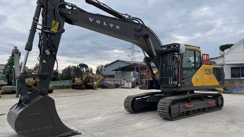 OmecoHub - VOLVO EC230FNL-5