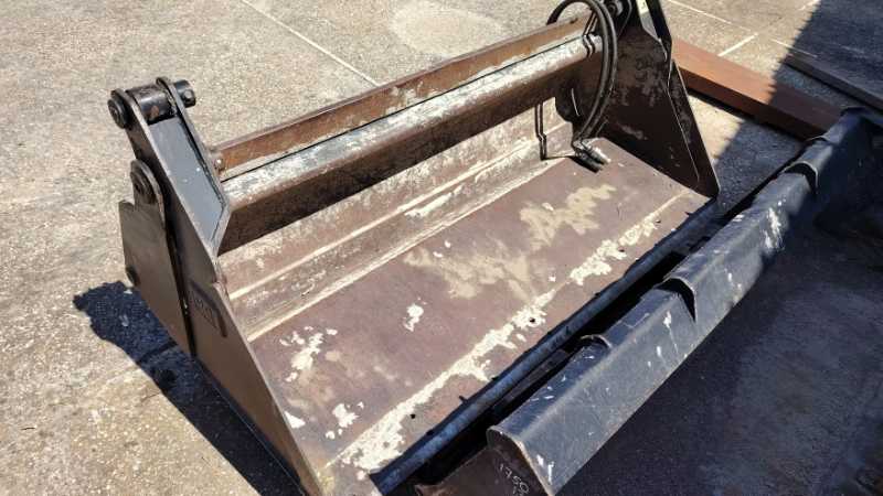 OmecoHub - CATERPILLAR 1700