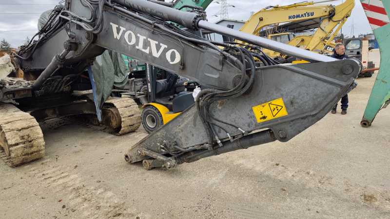 OmecoHub - VOLVO EC210CNL