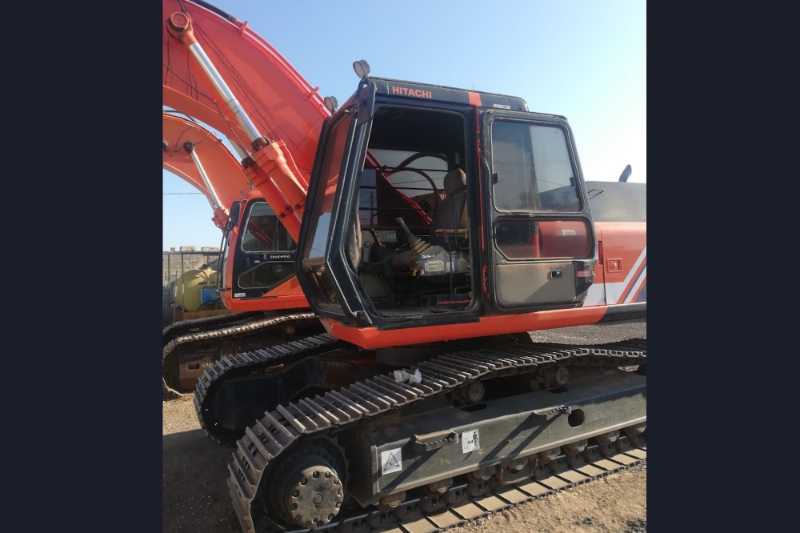 OmecoHub - Immagine FIAT HITACHI FH240.3