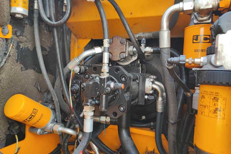 OmecoHub - Immagine JCB JS175W 