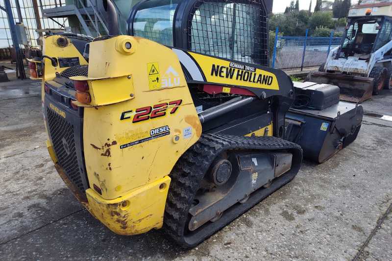 OmecoHub - Immagine NEW HOLLAND C227