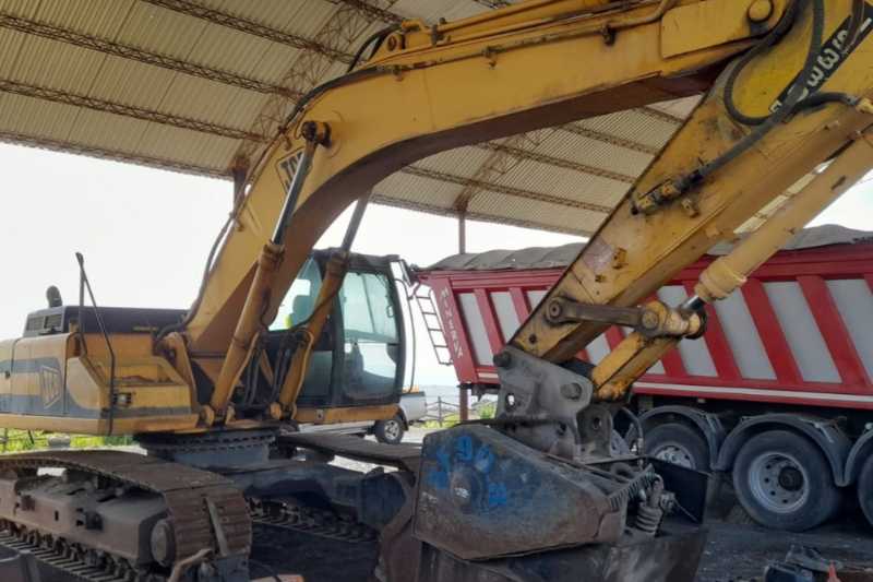 OmecoHub - Immagine JCB JS330