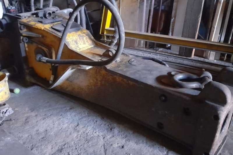 OmecoHub - Immagine JCB JS330