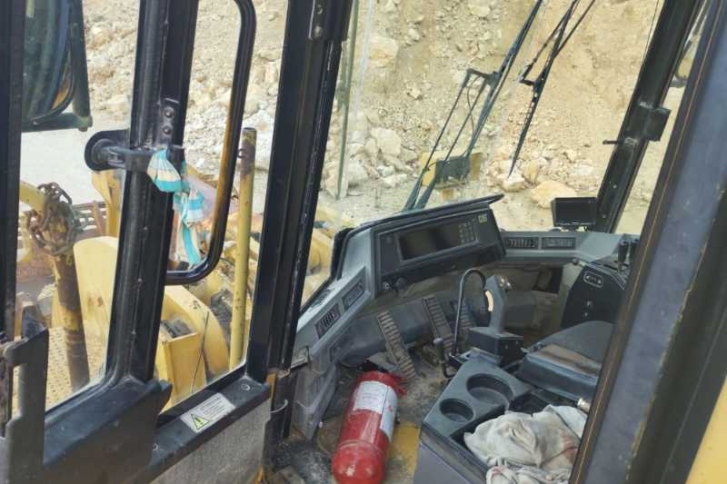 OmecoHub - Immagine CATERPILLAR 990