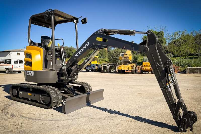 OmecoHub - Immagine VOLVO ECR25D