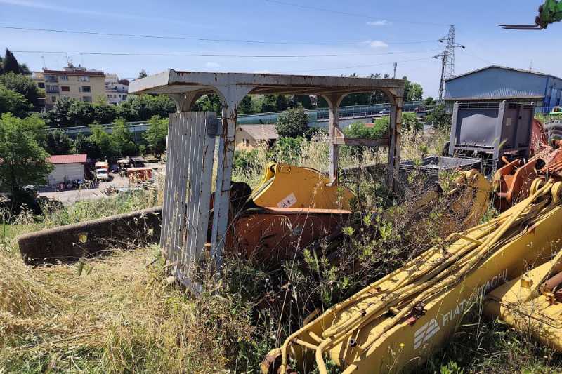 OmecoHub - Immagine FIAT HITACHI FH300