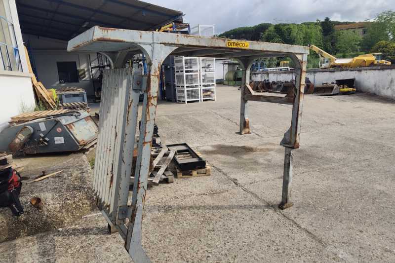 OmecoHub - Immagine FIAT HITACHI FH300