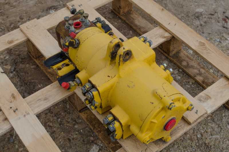 OmecoHub - Immagine KOMATSU PC240LC-6