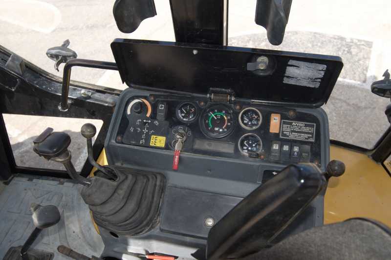OmecoHub - Immagine CATERPILLAR 438C