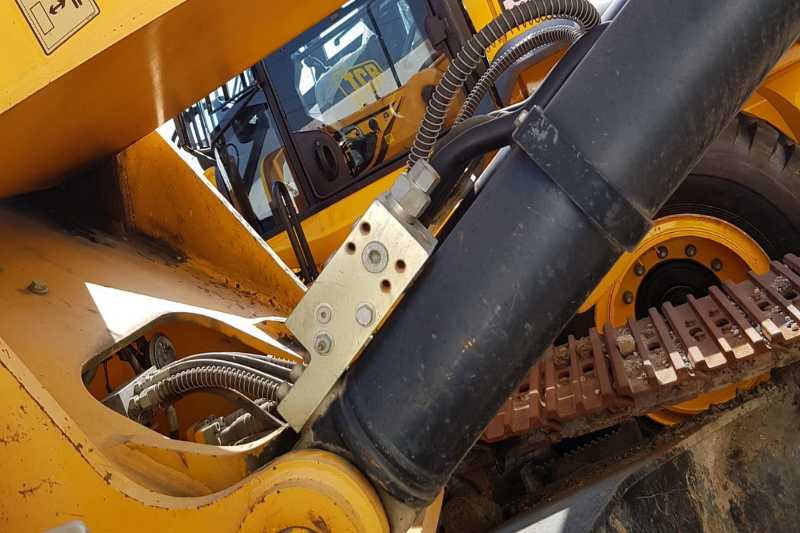 OmecoHub - Immagine JCB JS290NLC