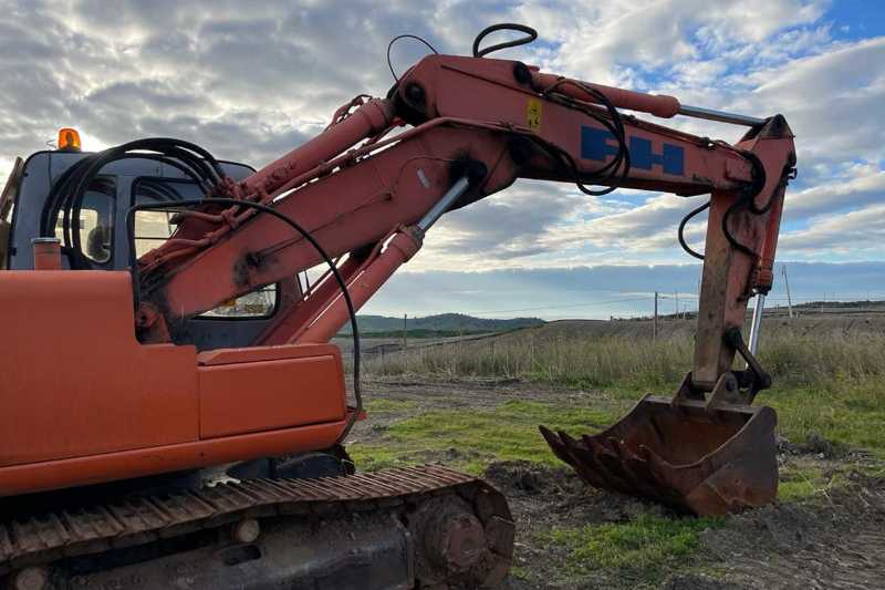 OmecoHub - Immagine FIAT HITACHI EX215