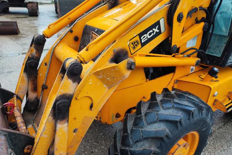 OmecoHub - Immagine JCB 2CX