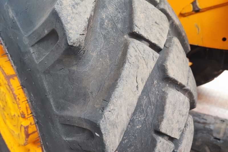 OmecoHub - Immagine JCB 2CX